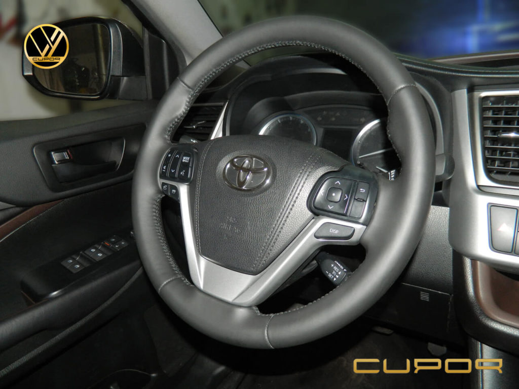 toyota-highlander-2