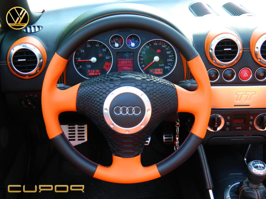 audi-tt-helm-1
